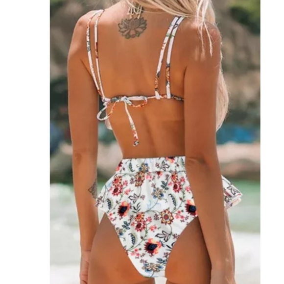 🔥New boutique high waisted swimsuit - Picture 4 of 6